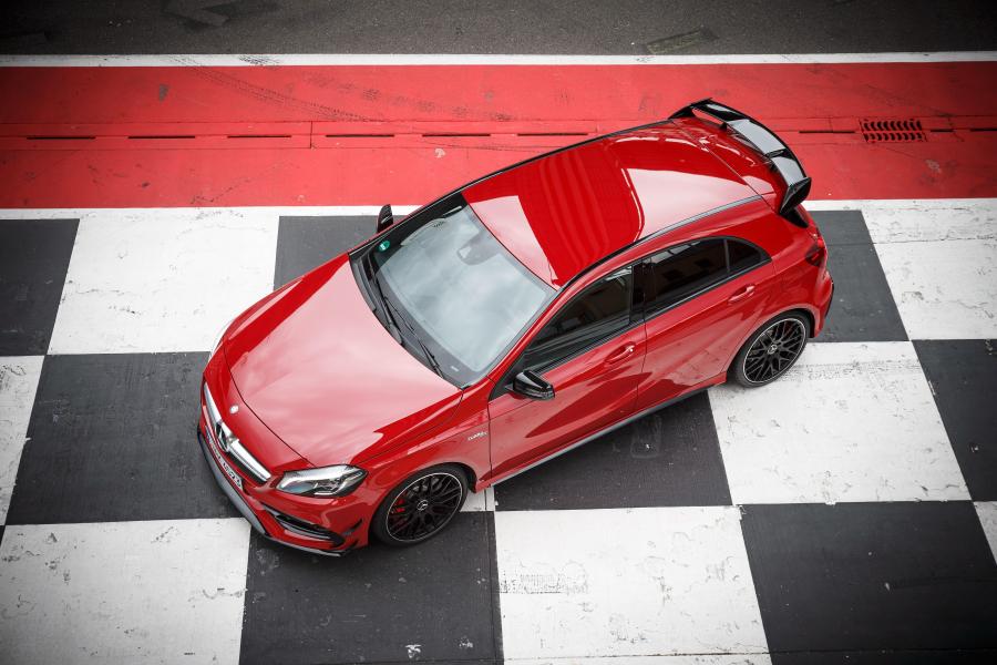  Mercedes-AMG A45 4Matic 2015 года  (фото 10 из 41)